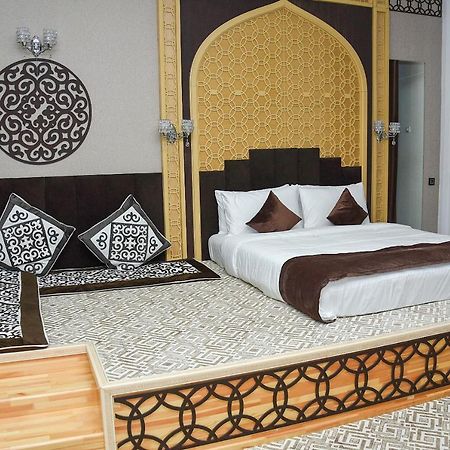 Ramada By Wyndham Turkistan Hotell Exteriör bild