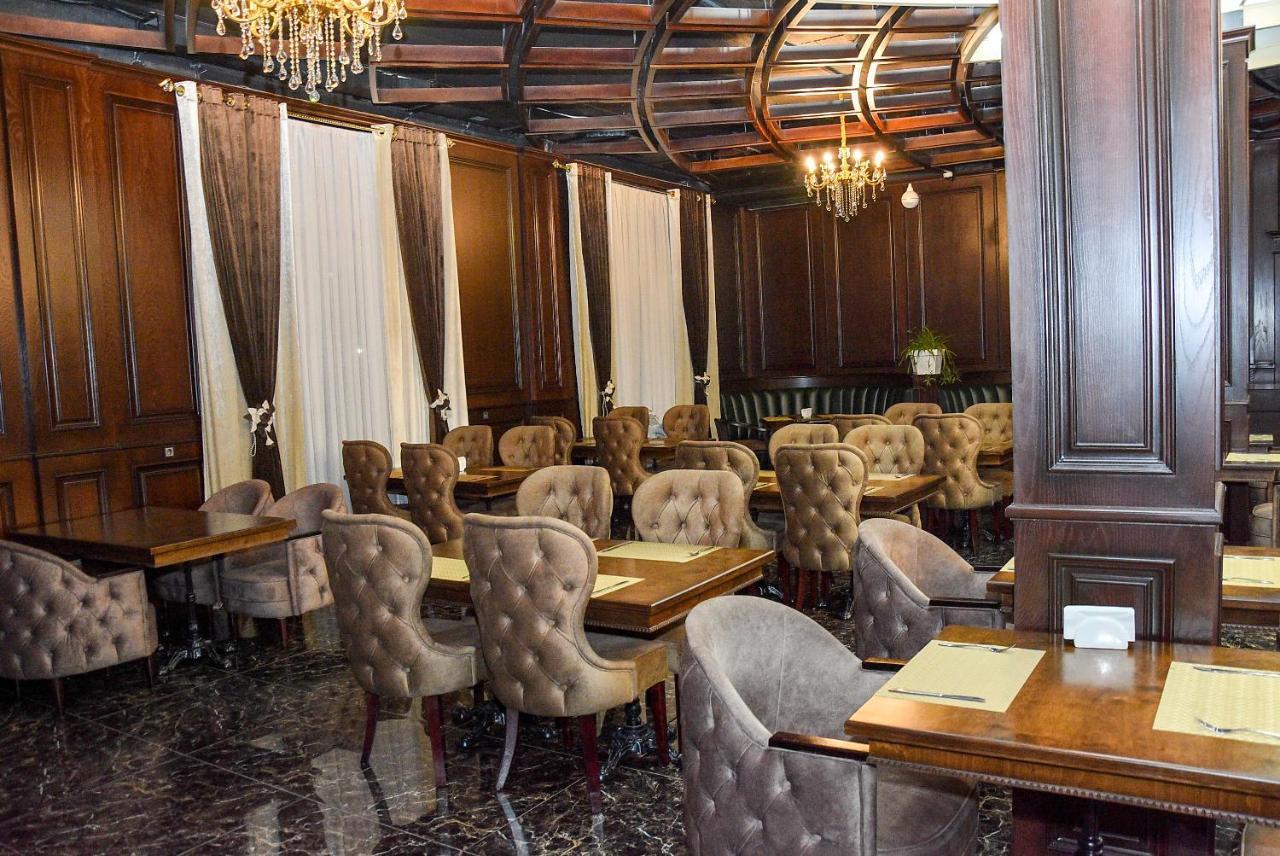 Ramada By Wyndham Turkistan Hotell Exteriör bild